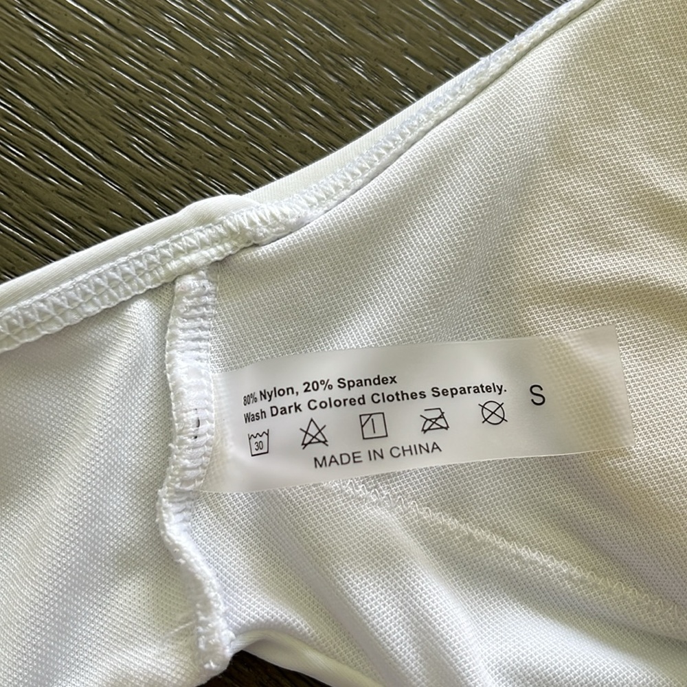 White plunge side cut out o- ring detail sexy glam Y2K one piece swimsuit sz S - Picture 7 of 7